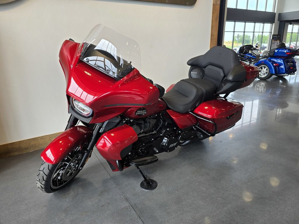 Street Glide® Limited