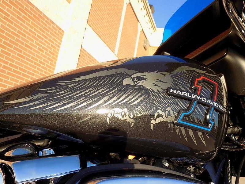 Street Glide®