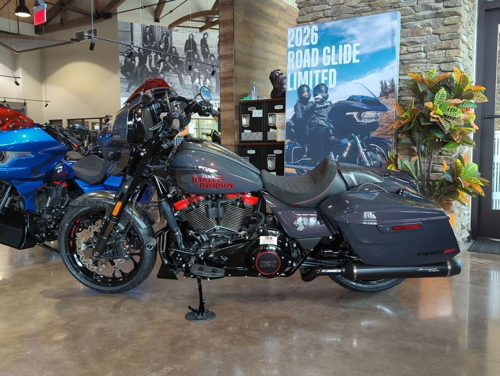 CVO® Street Glide® ST