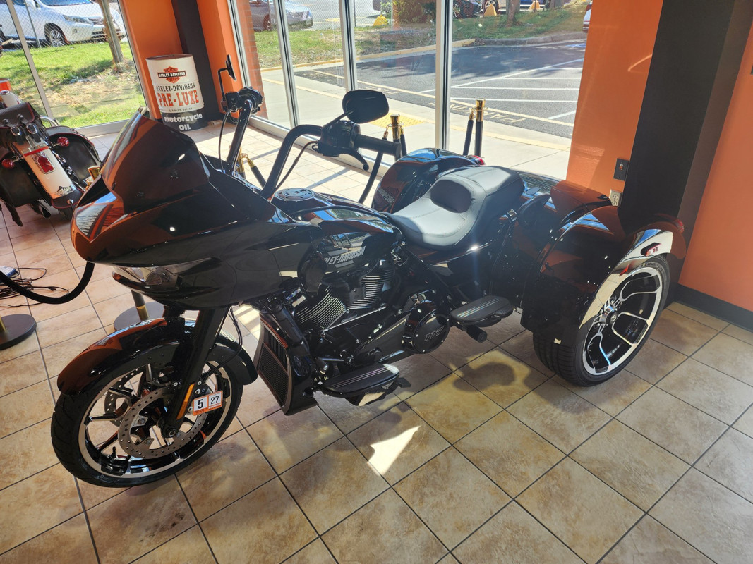 Road Glide® 3