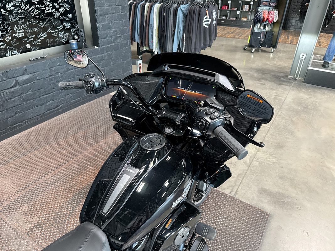 Road Glide® 3