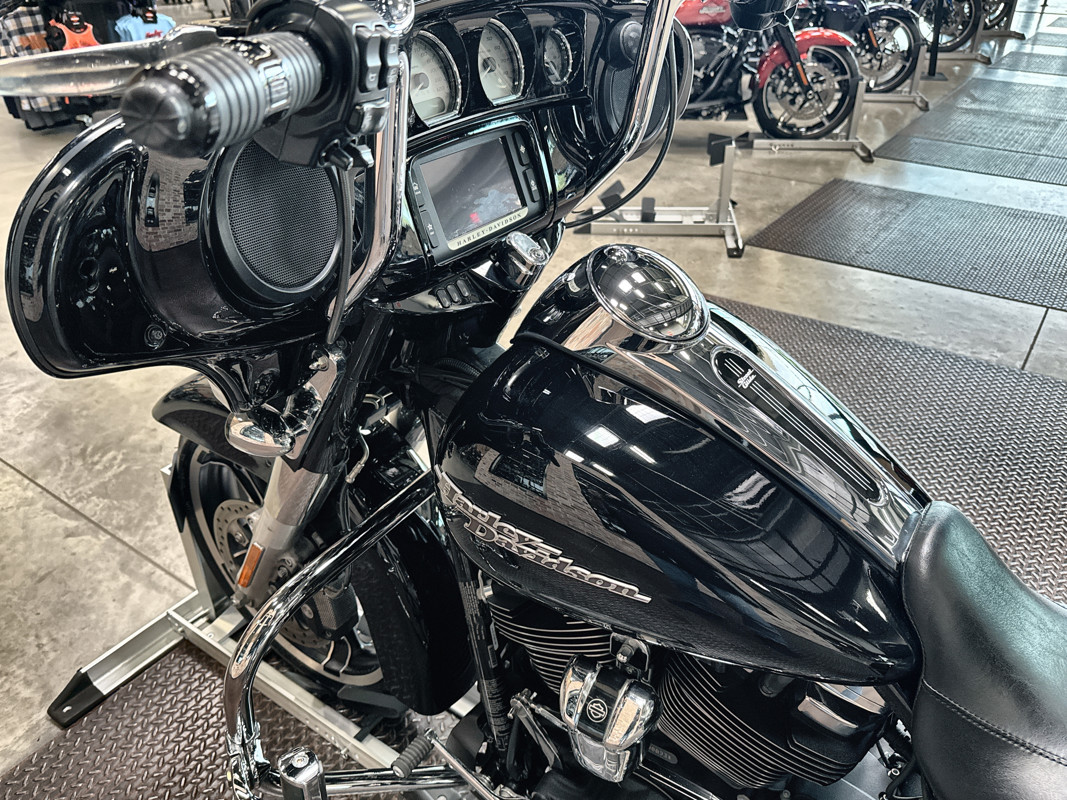 Street Glide® Special