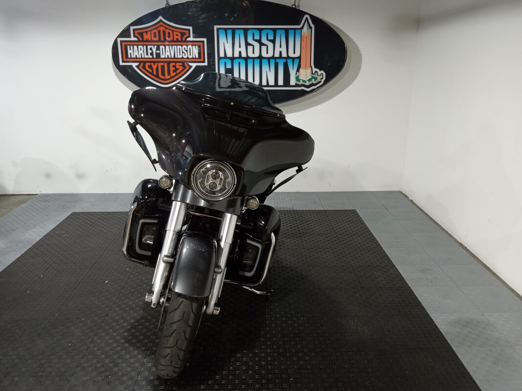 CVO® Street Glide®