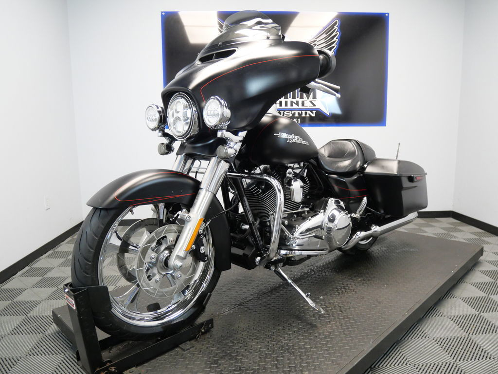 Street Glide® Special