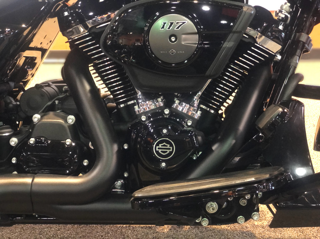 Road Glide®