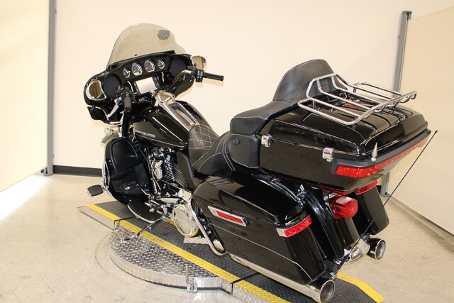 Electra Glide® Ultra Limited® Low
