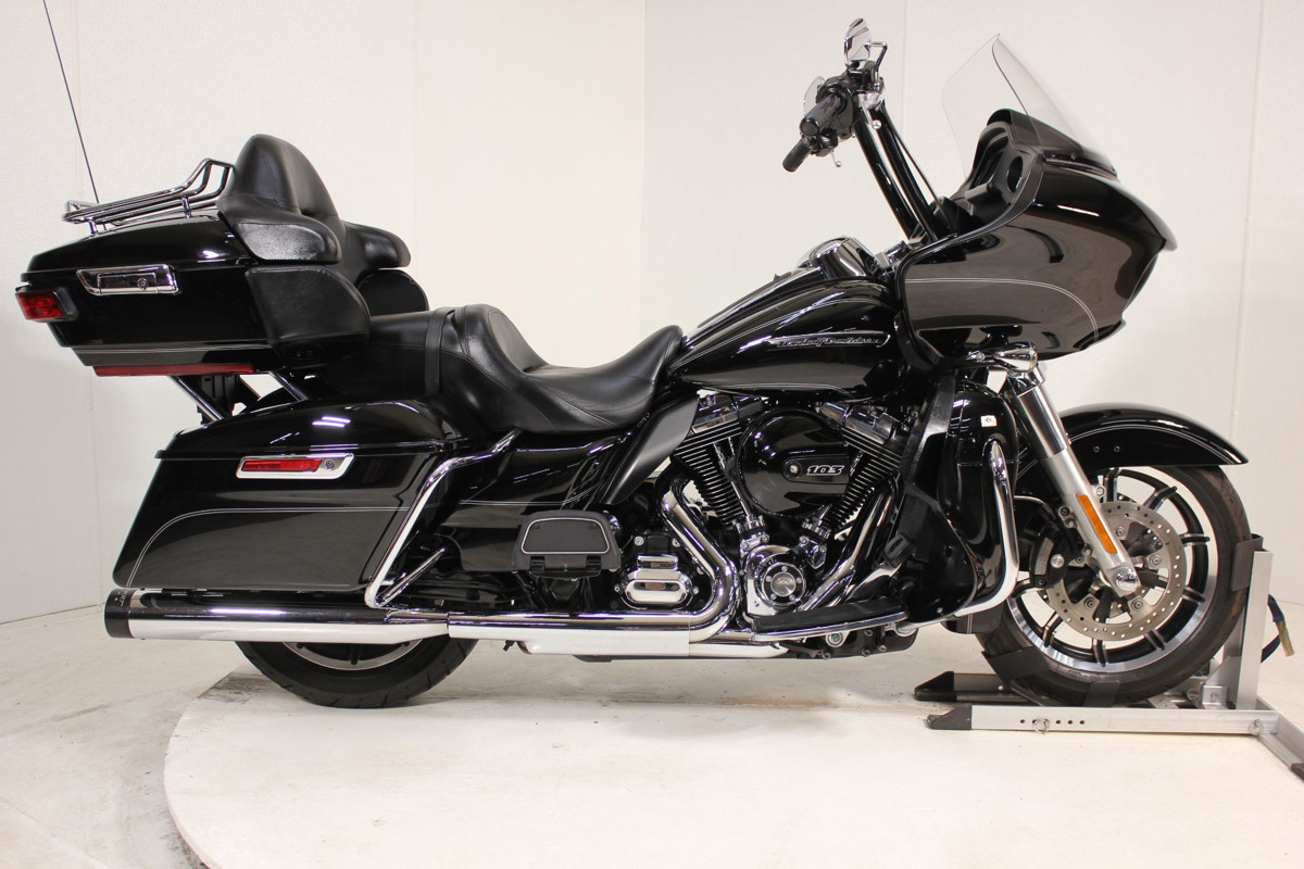 Road Glide® Ultra