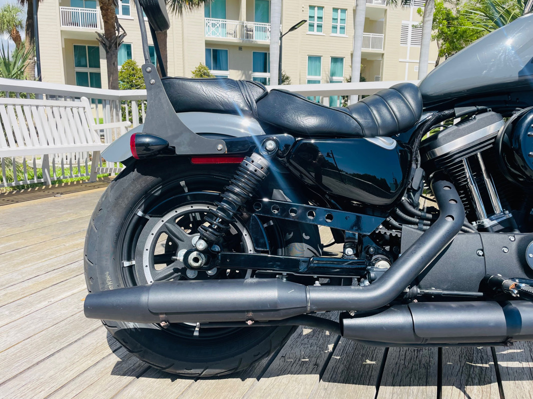 Iron 883®