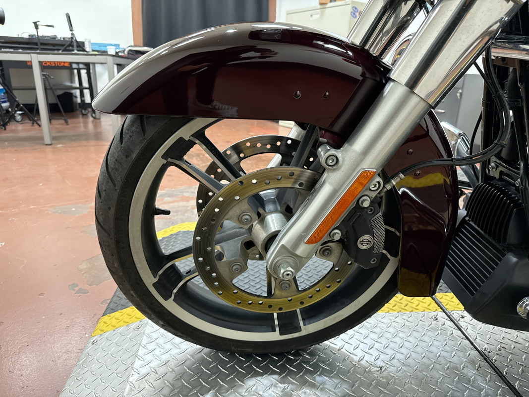 Road Glide®