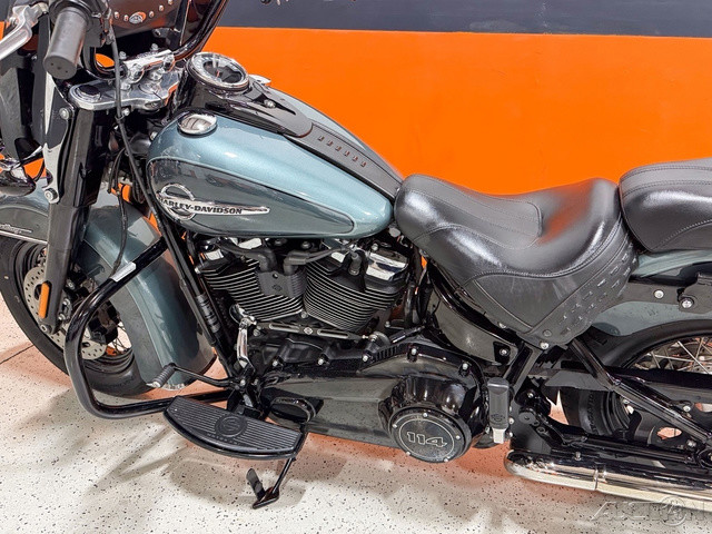 Softail® Heritage Classic 114