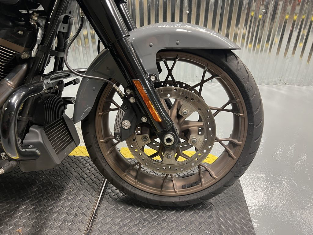 Street Glide® ST