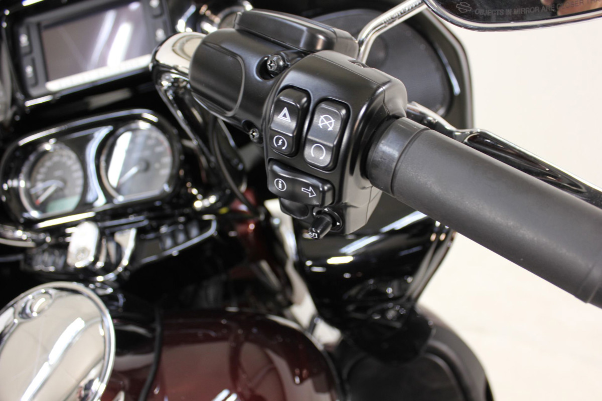 Road Glide® Ultra