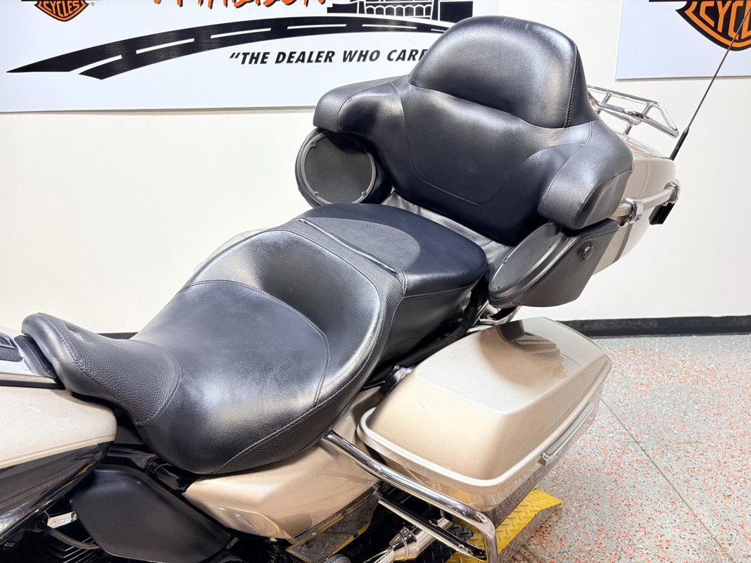 Road Glide® Ultra