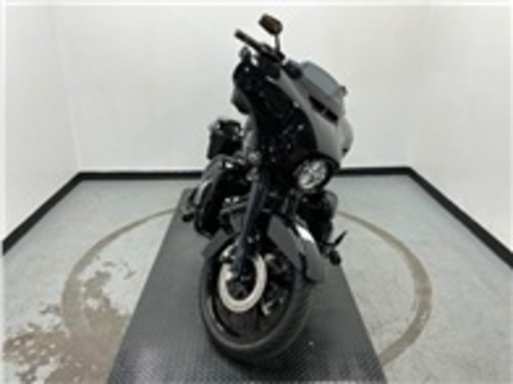 Street Glide® Special