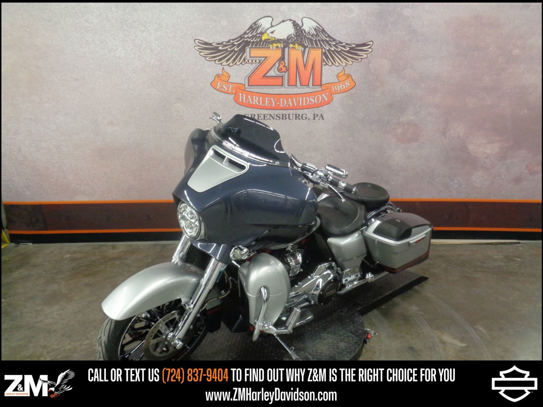 CVO® Street Glide®