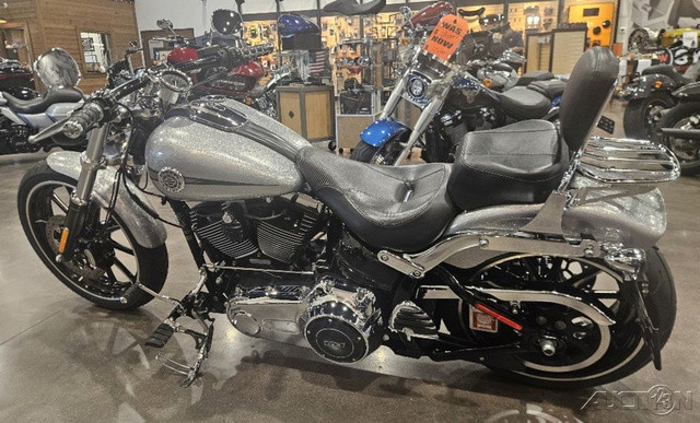 Softail® Breakout®