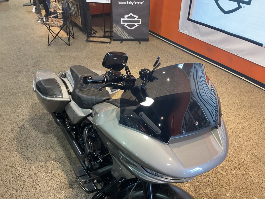 CVO® Road Glide®