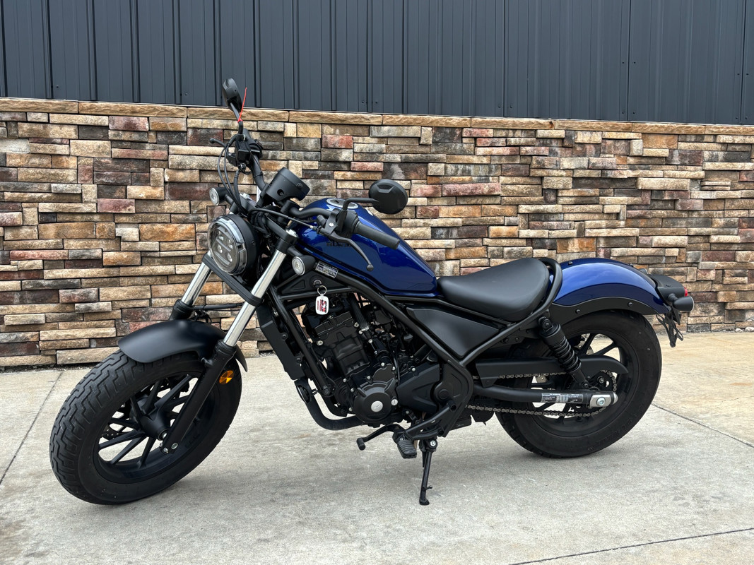 Rebel 300