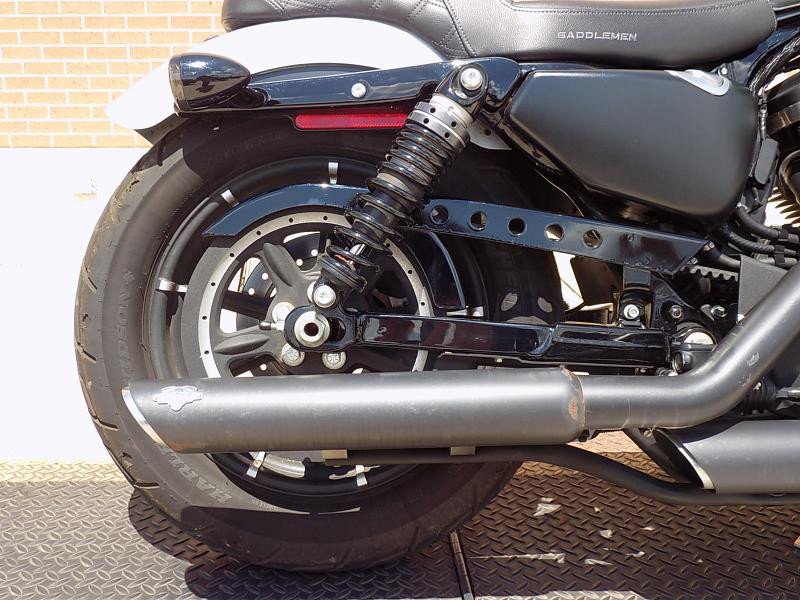 Iron 883®