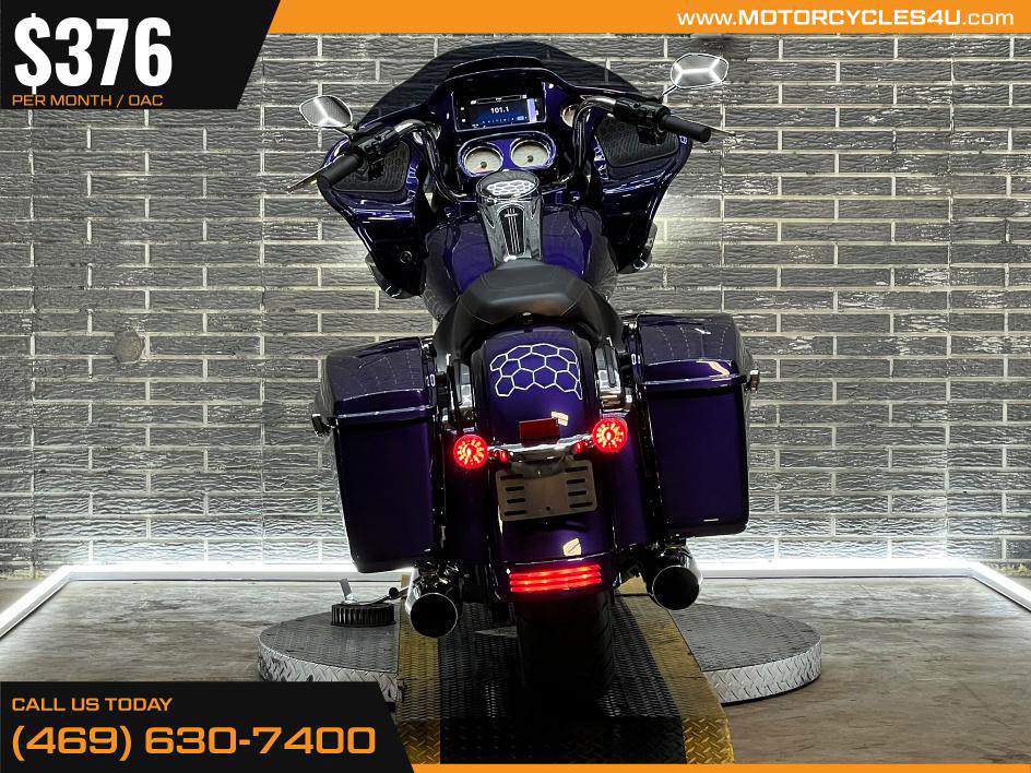 Road Glide®