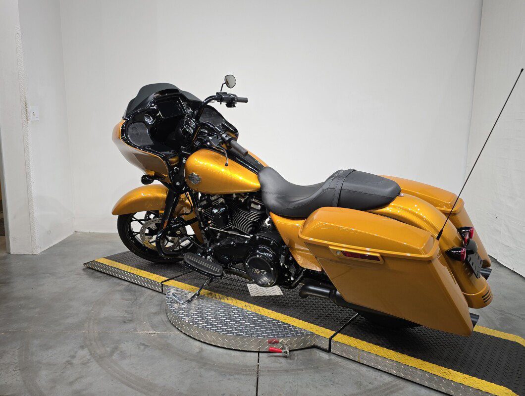 Road Glide® Special