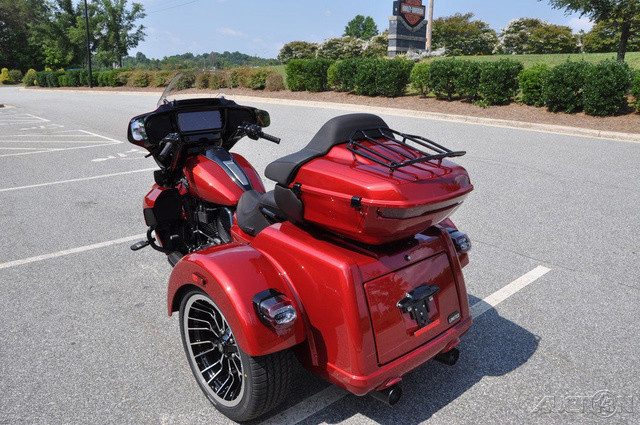 Street Glide® 3 Limited