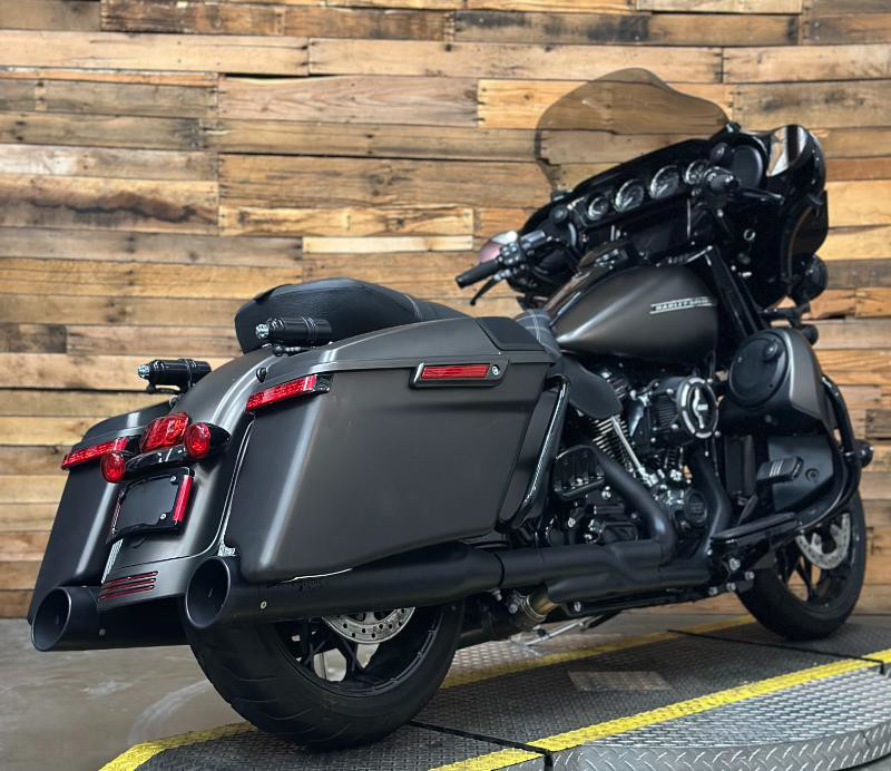 Street Glide® Special