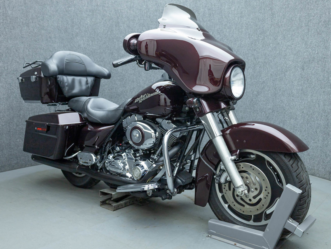 Street Glide®