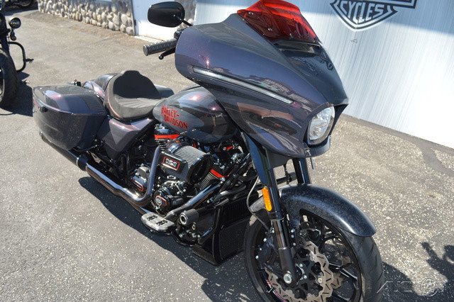 CVO® Street Glide® ST