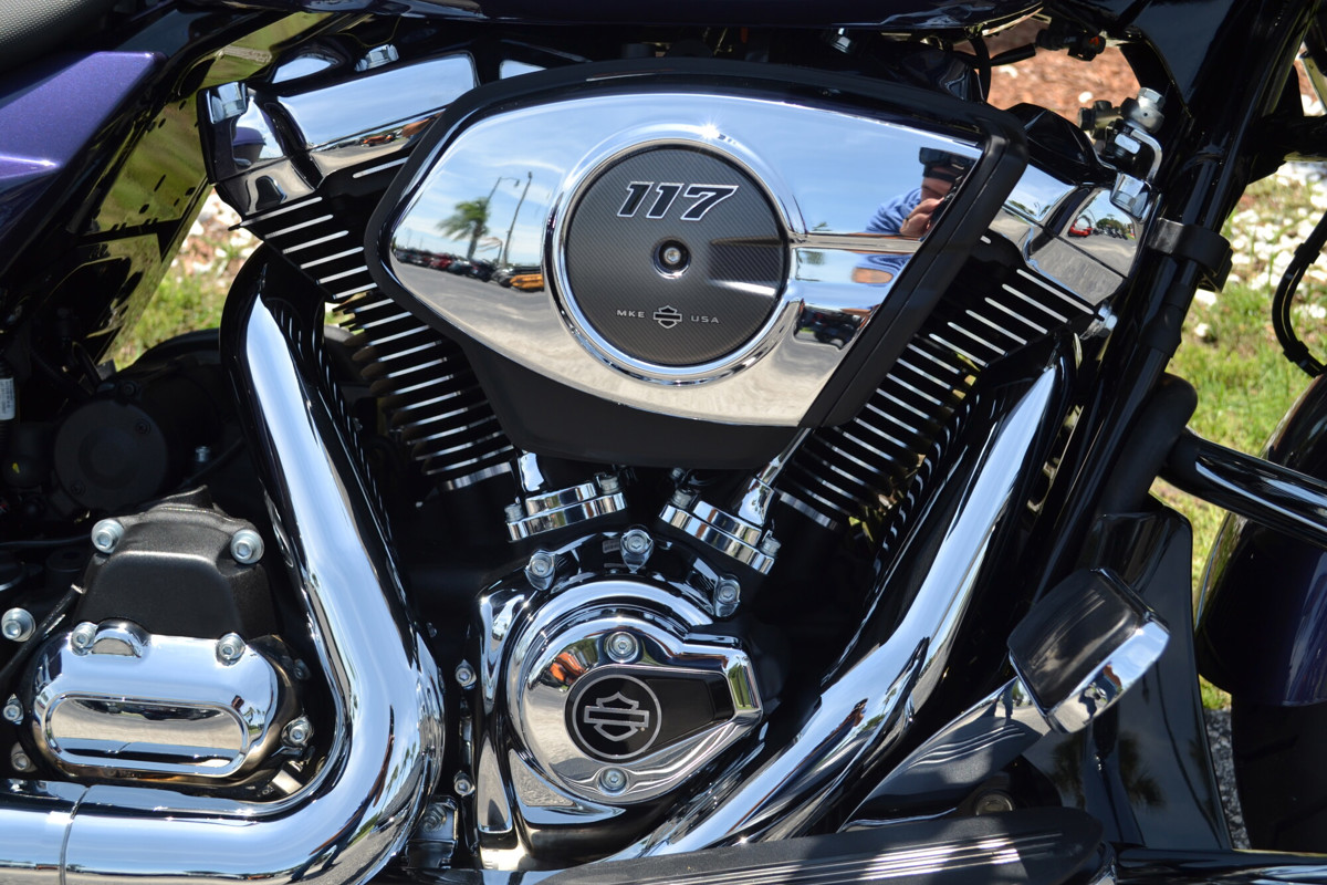 Road Glide®