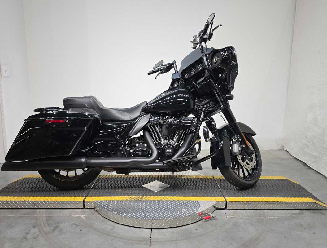 Street Glide® Special