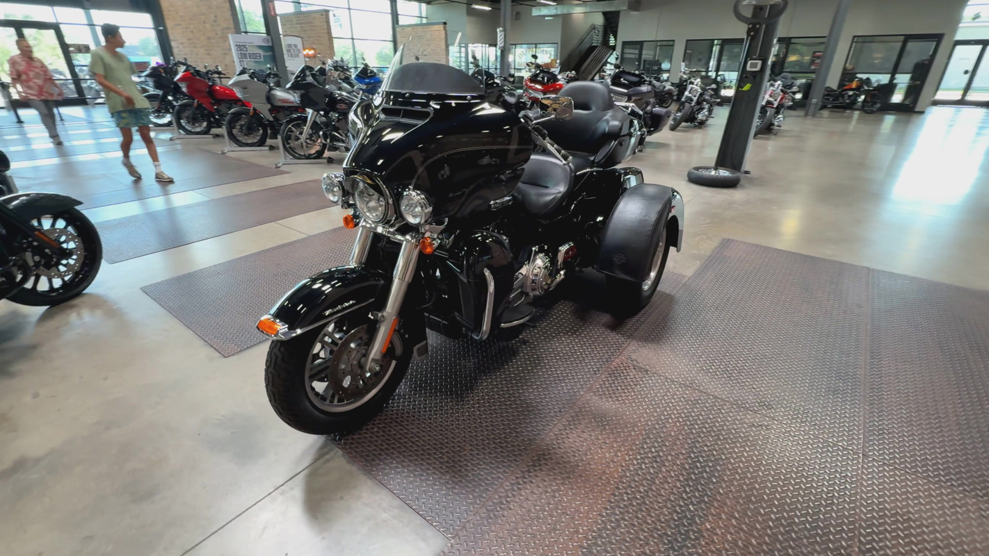 Tri Glide® Ultra Classic®