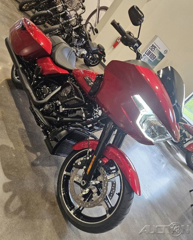 Road Glide®