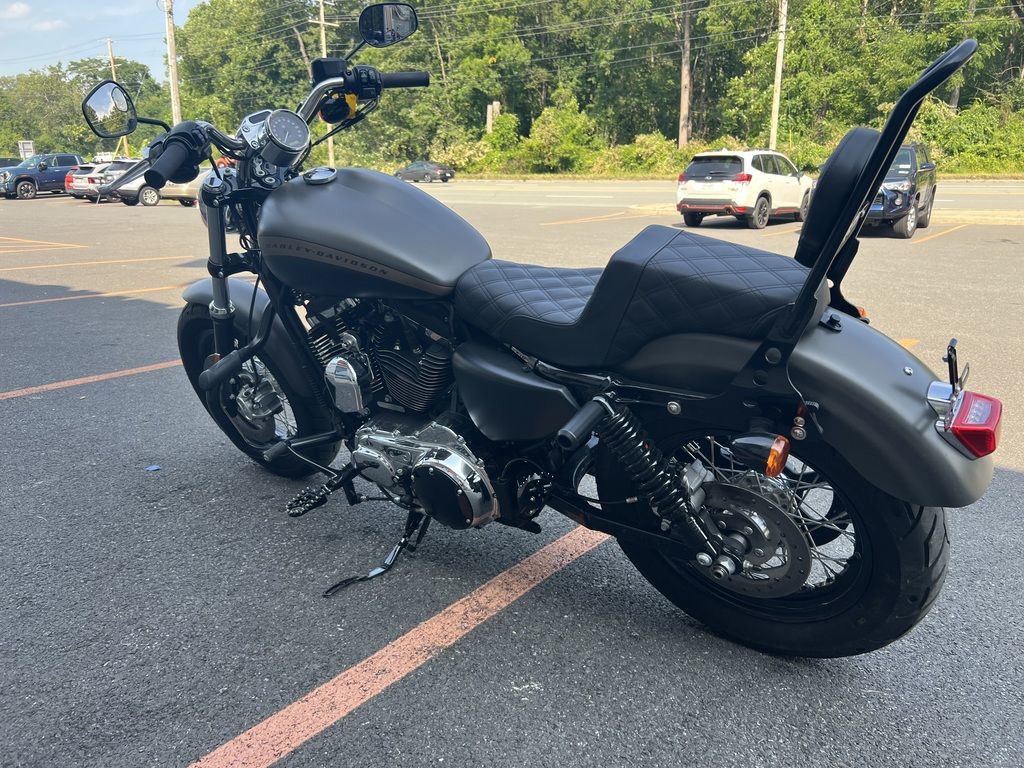 Sportster® 1200 Custom