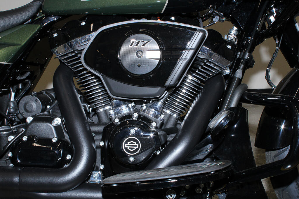 Road Glide®