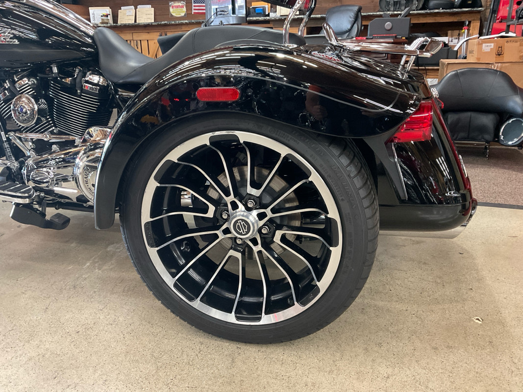 Road Glide® 3