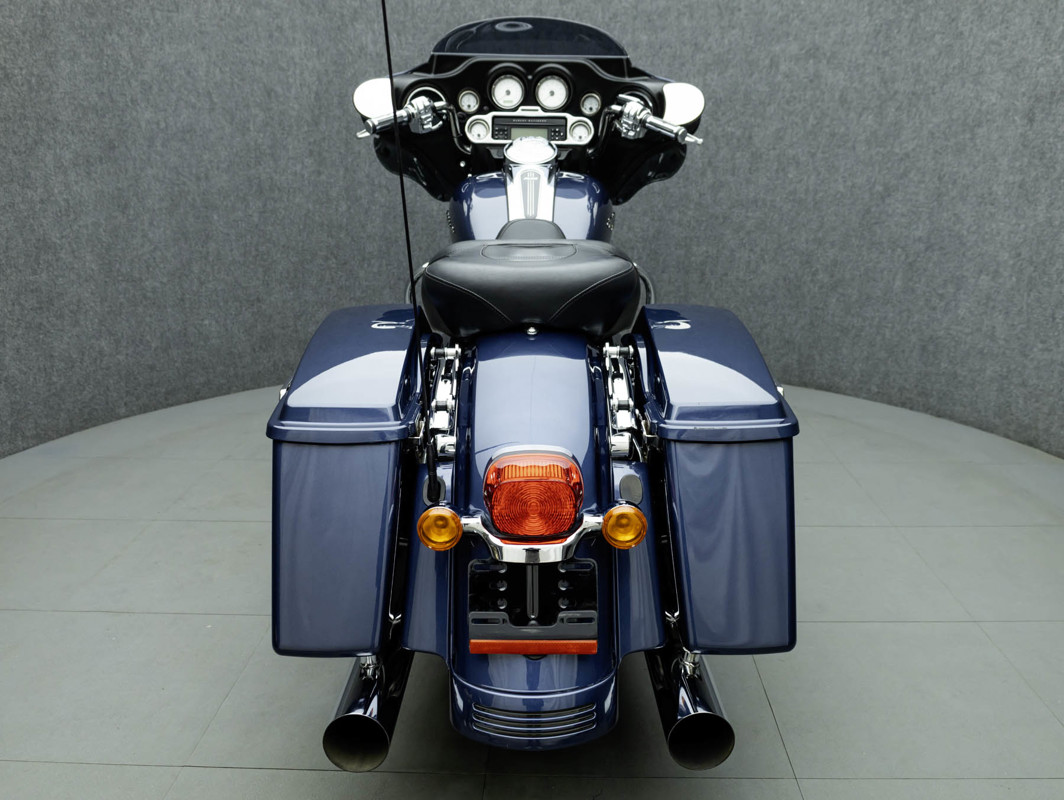 Street Glide®