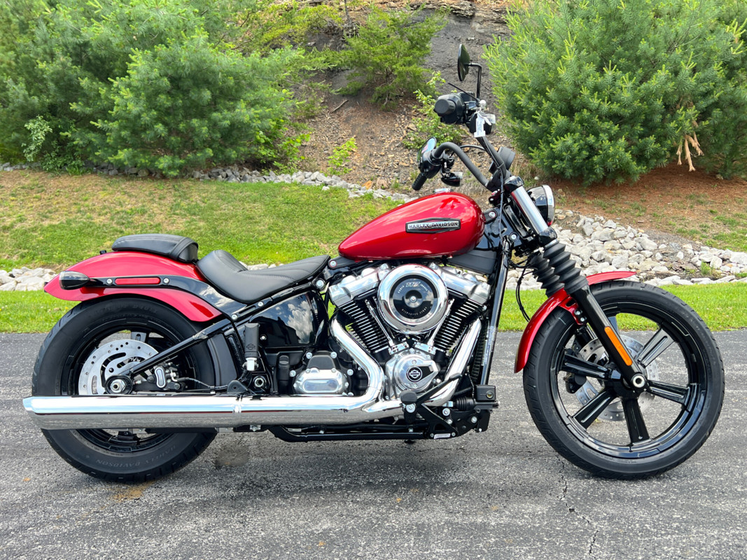 Street Bob®