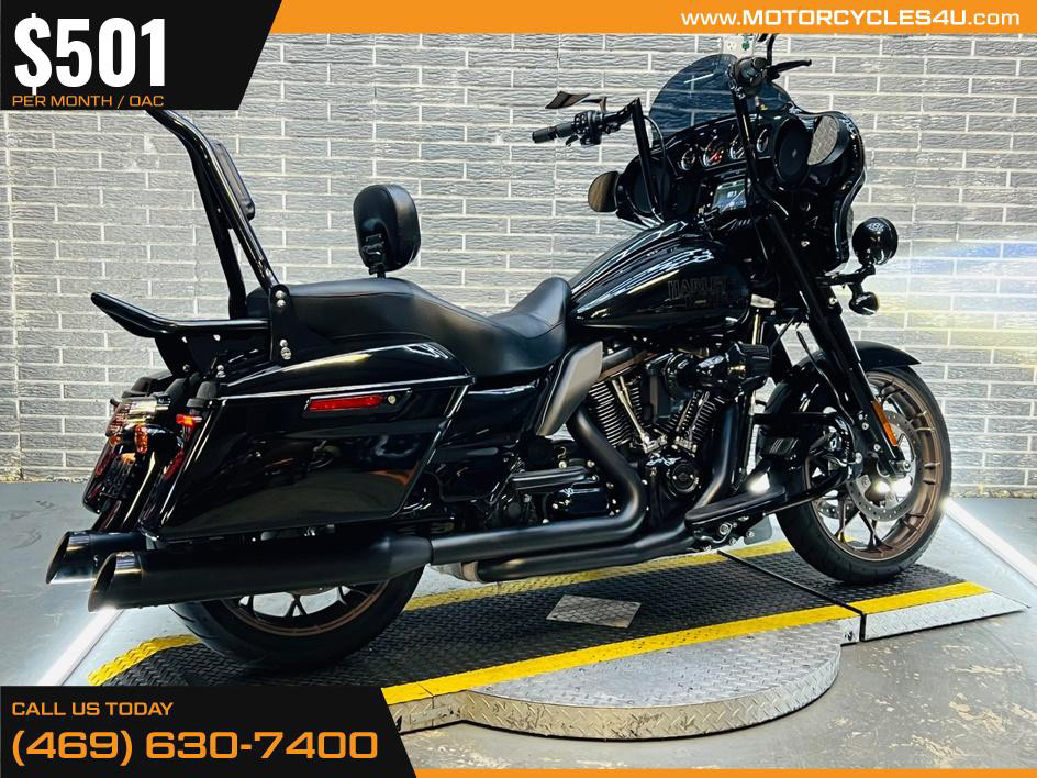 Street Glide® ST