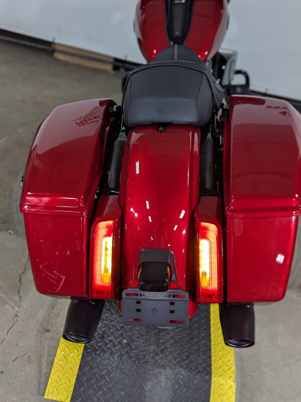 Street Glide®
