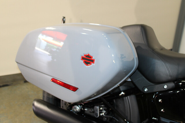 Low Rider® ST