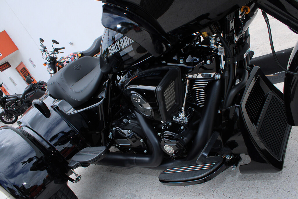 Road Glide® 3