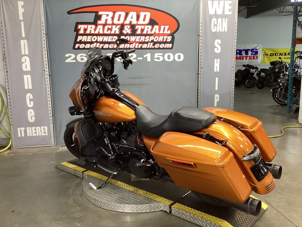 Street Glide® Special