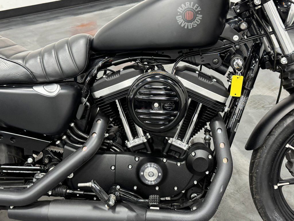 Iron 883®