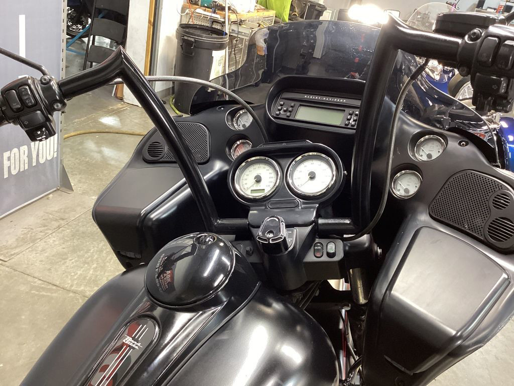 Road Glide® Custom