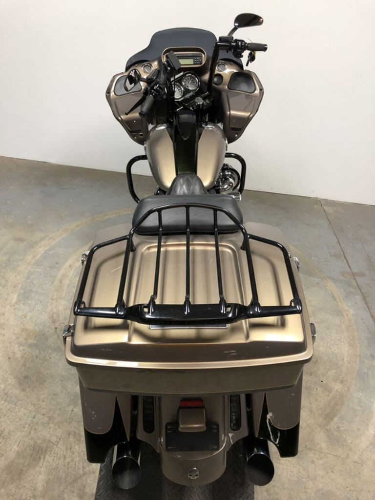 CVO™ Road Glide® Custom 