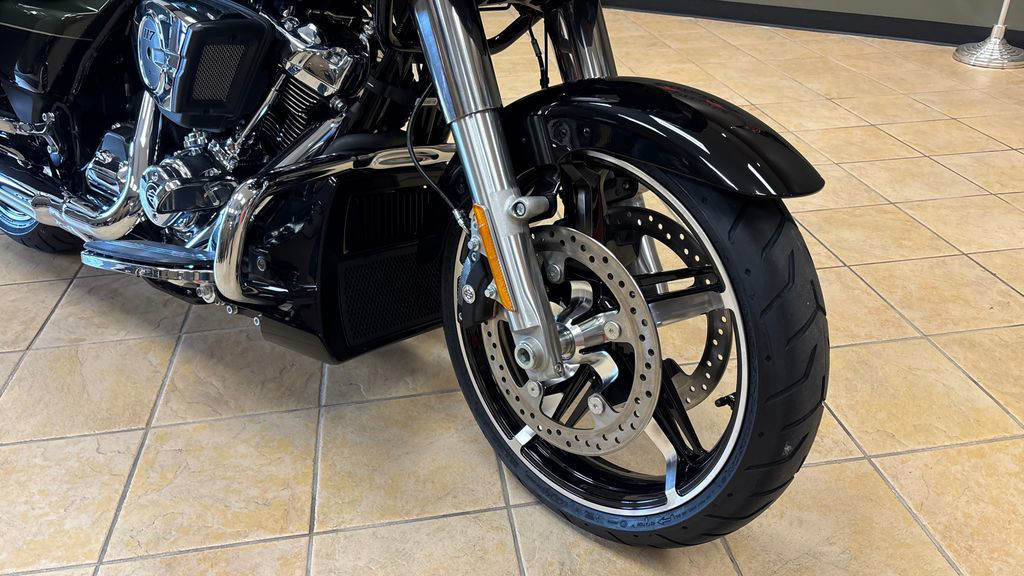 Road Glide®