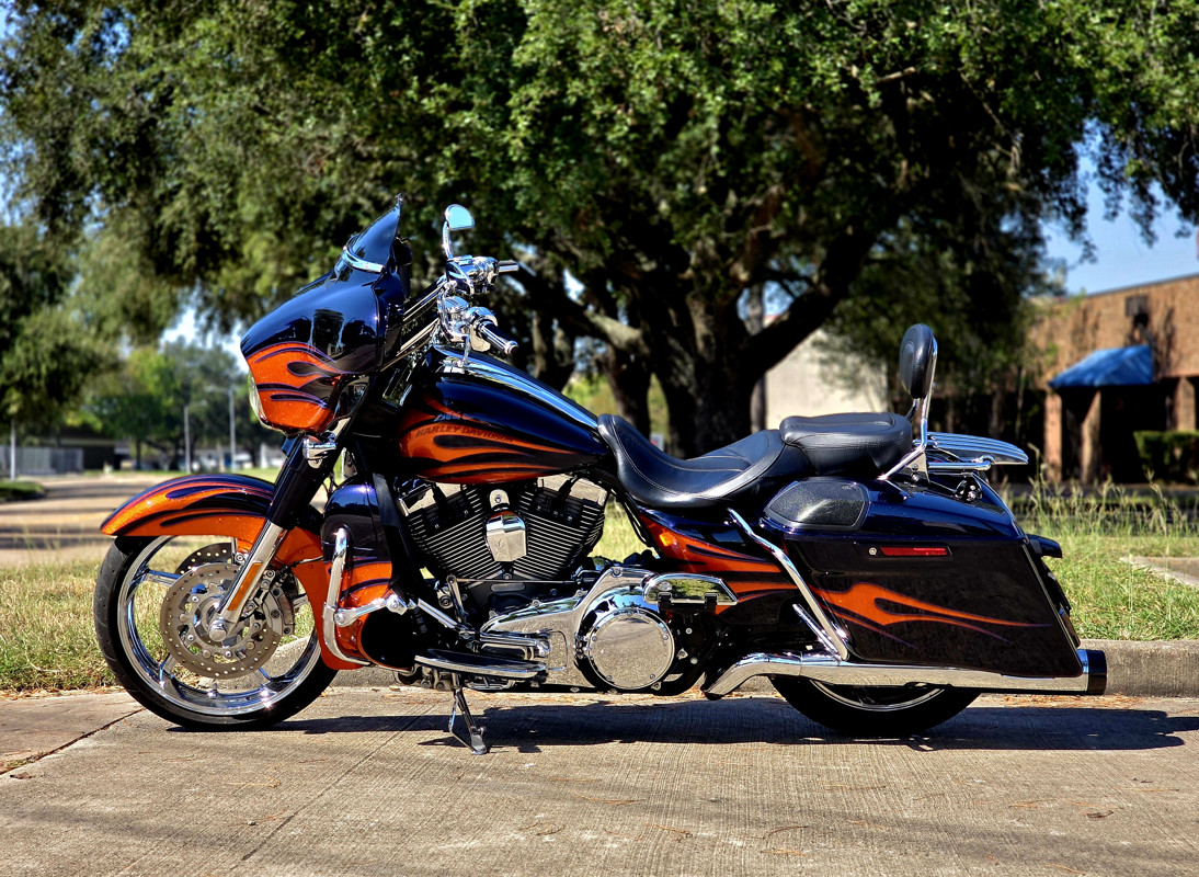 CVO® Street Glide®
