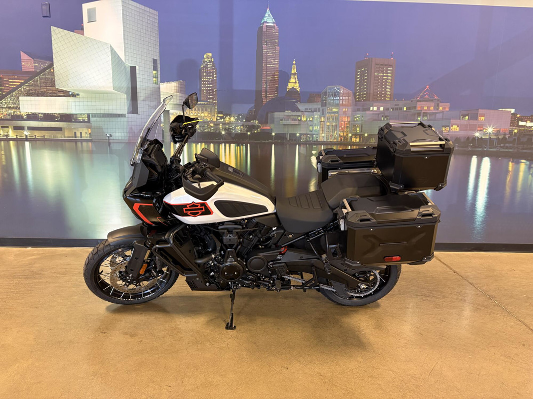 Pan America® 1250 Limited
