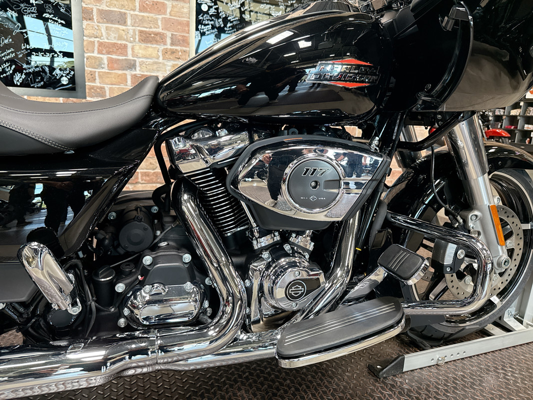 Road Glide®